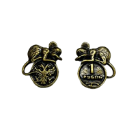 Мышь с монетой 1 рубль, материал латунь. арт.К 30131 К 30131